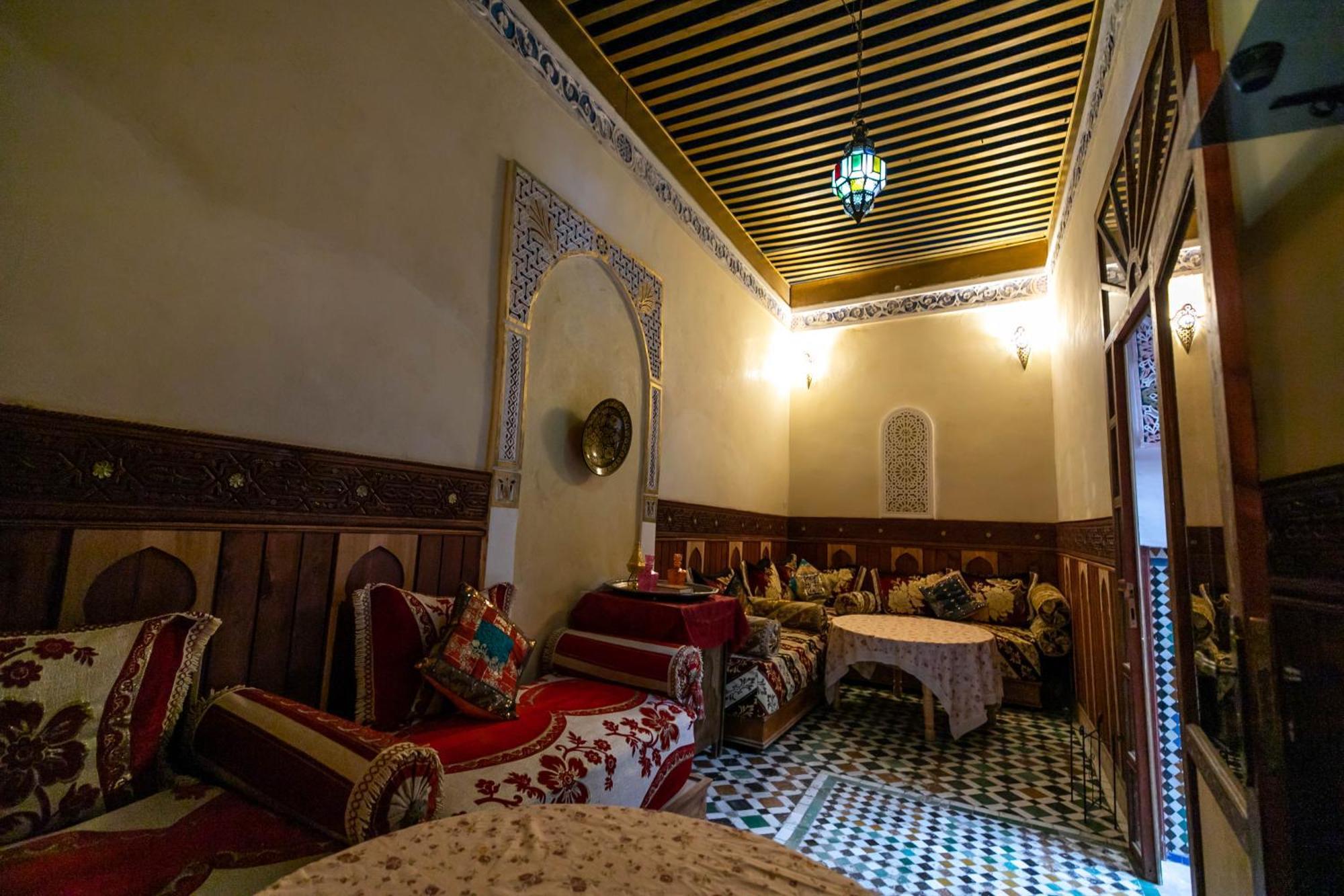 Riad Dar Diwan Fès Exteriör bild